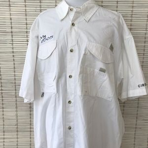 Columbia XL White PFG Fishing Shirt Sport Bass Fly Deep Sea Vented Short Sleeve